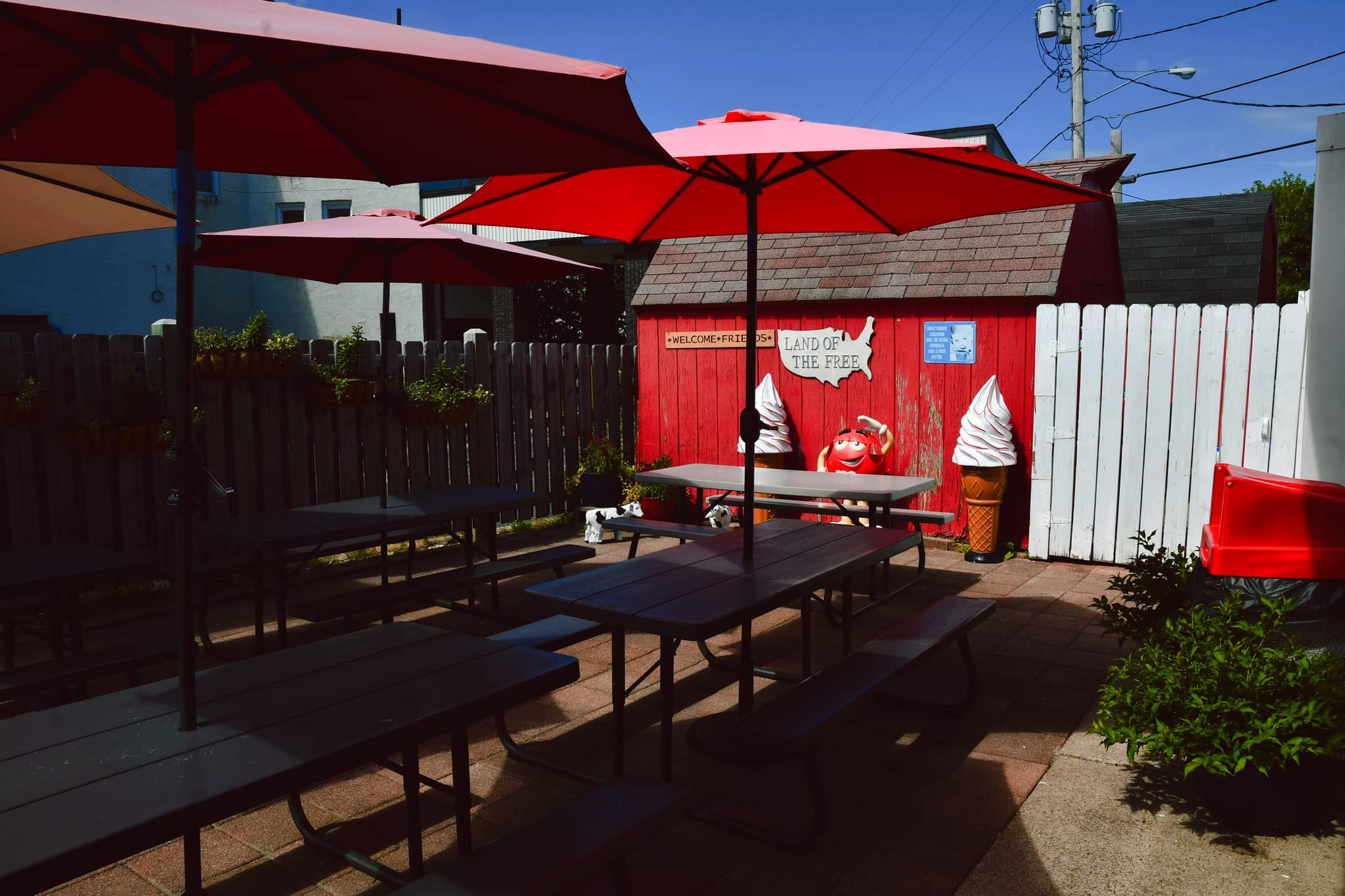 Dairy Delite & Grill is a Restaurant in Mancelona, MI 49659